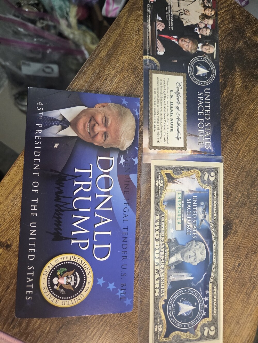 $2 Bank Note Donald Trump 45th President of US with COA